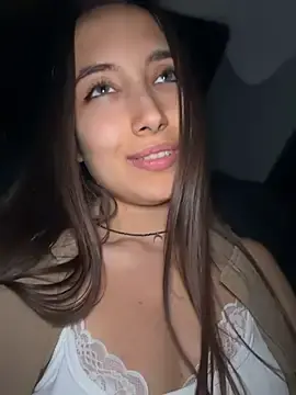 Stripchat Live Sex Cam of ICrazyOneIRL