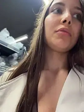 Stripchat Adult Webcam of ICrazyOneIRL