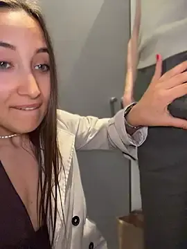 Stripchat Free Live Porn of ICrazyOneIRL