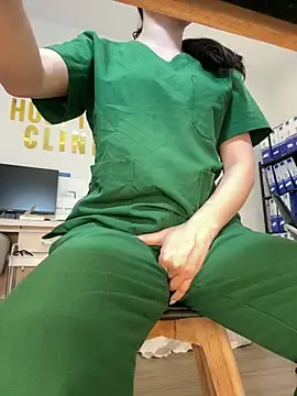 Stripchat Free Live Porn of secretly_masturbating