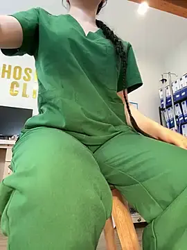 Stripchat Free Live Porn of secretly_masturbating