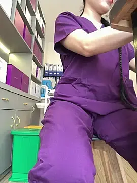 Stripchat Sex Cam of secretly_masturbating
