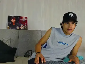 Stripchat Sex Chat of tommyhot7