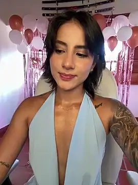 Stripchat Free Porn Cam of Ale_Lewis