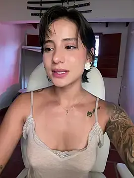 Stripchat Live Sex of Ale_Lewis