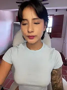 Stripchat Nude Webcam of Ale_Lewis