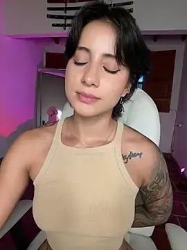 Stripchat Sex Cam of Ale_Lewis