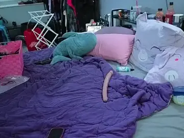 Stripchat Live Sex of PolyCircus