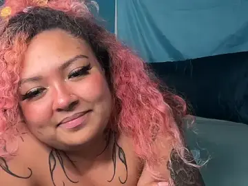 Stripchat Live Sex Cam of chilepinaaa