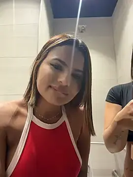 Stripchat Free Live Porn of Irina_Velvett