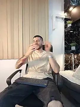 Stripchat Free Live Porn of Rafael_Mendezz