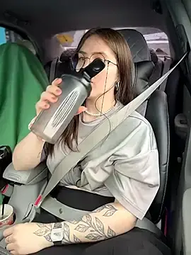 Stripchat Sex Cam of meow_girl