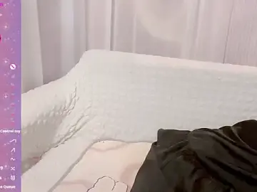 Stripchat Best live sex cam show of Emily_mmialody