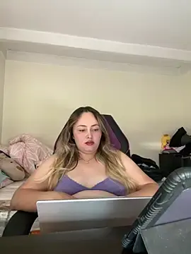 Stripchat Live Sex of FresitayElver