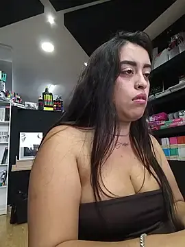 Stripchat Live Sex Cam of MissNyraSecret