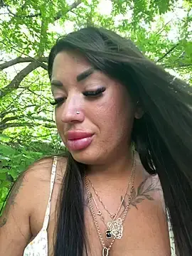 Stripchat Live Sex Cam of RuslanaXX