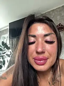 Stripchat Best Webcam of RuslanaXX
