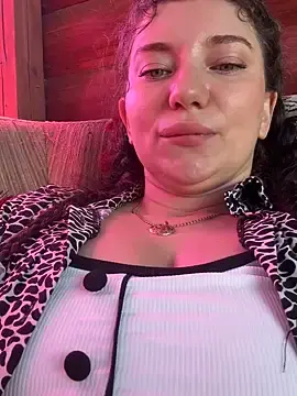 Stripchat Live Sex of MooonReal