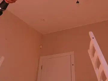 Stripchat Live Sex Cam of Miablueye
