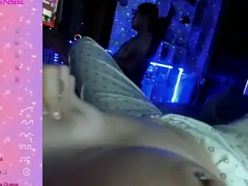 Stripchat Adult Webcam of 92yourbitch922
