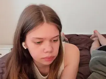 Stripchat Live Sex Cam of chansetolove