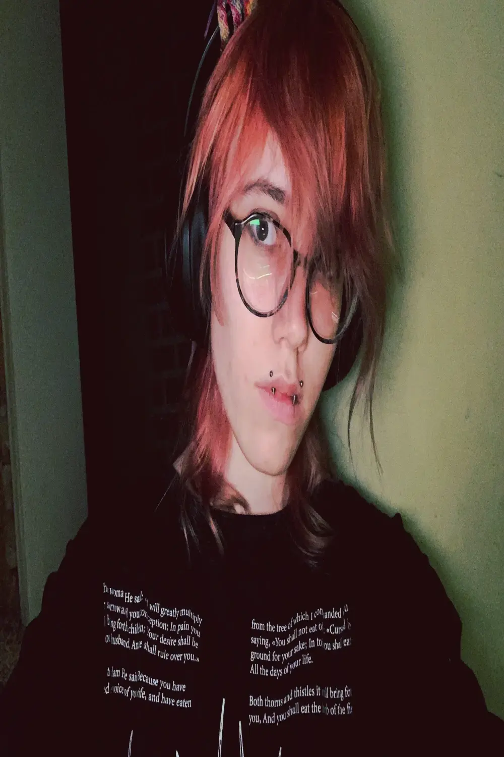 whiny_emo_boi
