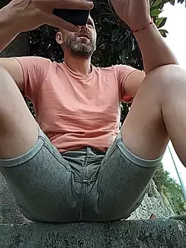 Stripchat Free Live Porn of BZH45