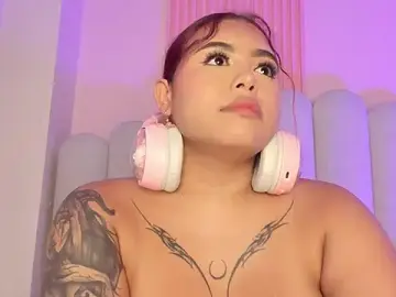Stripchat Watch Live Sex Cams of Zoe1_2