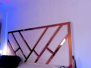 Stripchat Live Sex Cam of Aron_cruz