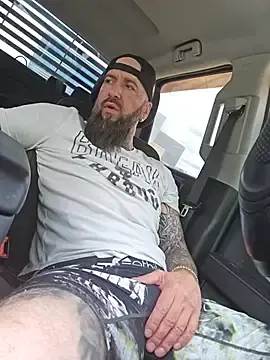 Stripchat Sex Chat of Beardedtattood