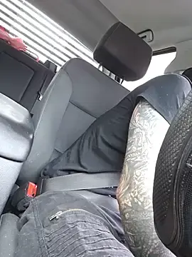 Stripchat Nude Webcam of Beardedtattood