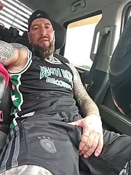 Stripchat Live Porn of Beardedtattood
