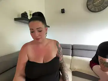Stripchat Live Sex of BonnyundClyde19