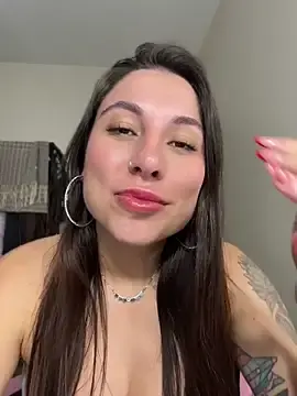 Stripchat Best live sex cam show of Carolini09