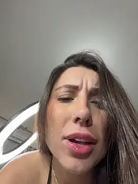 Stripchat Nude Webcam of Carolini09