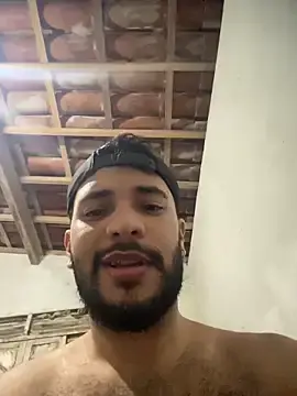 Stripchat Sex Cam of VitorFindomDOT