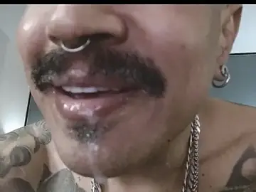 Stripchat Live Sex Cam of danilog515