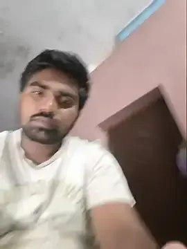 Stripchat Sex Cam of Harsha_Happy