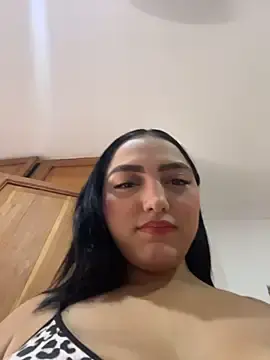 Stripchat Free Porn Cam of Mia_em