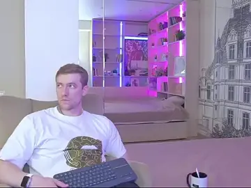 Stripchat Live Sex of EthanPinkman