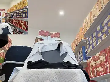Stripchat Best Webcam of Sneaky_Cumshoot