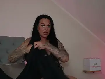 Stripchat Sex Chat of hotmilfbitch