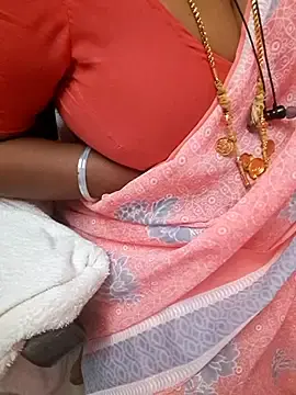 Stripchat Live Sex Cam of Tamil_Ammani