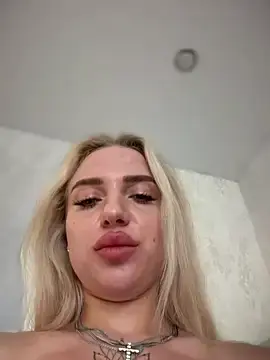 Stripchat Free Live Porn of pinkstar_