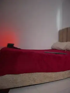 Stripchat Live Sex Cam of Hips_hannah