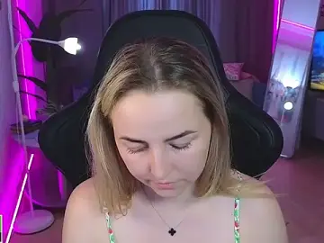 Stripchat Sex Cam of Mira_Mermayd