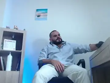 Stripchat Watch Live Sex Cams of cowboyht
