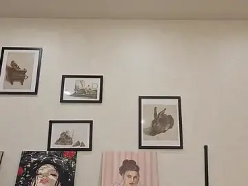 Stripchat Free Porn Cam of dolly_ll