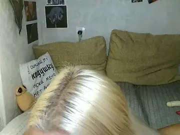 Stripchat Watch Live Sex Cams of -GoldenGirl-