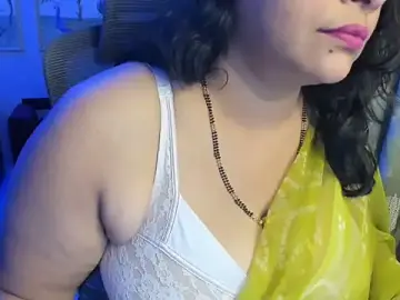 Stripchat Adult Video Chat of tarivishu11